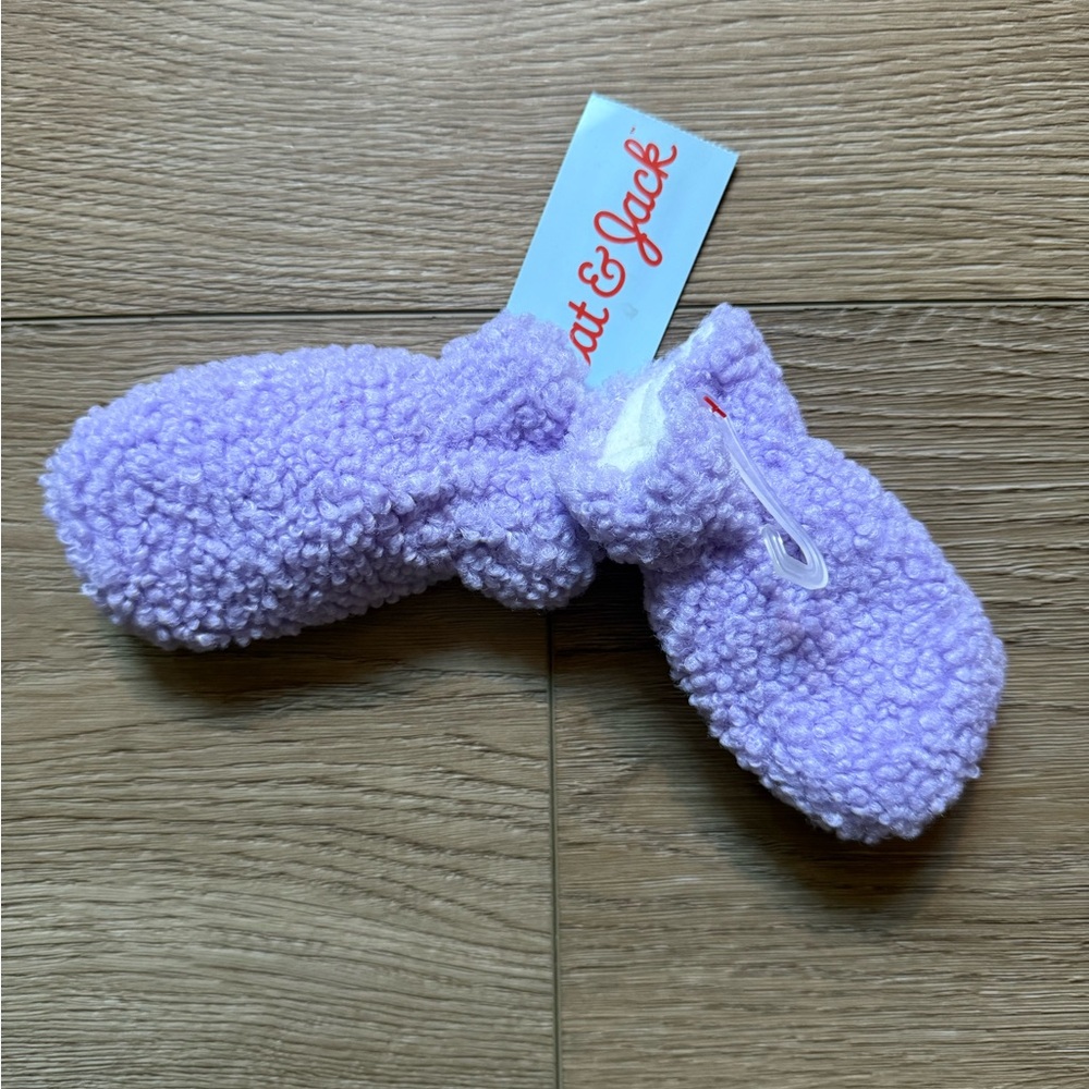 Cat & Jack Lavender Baby Mittens